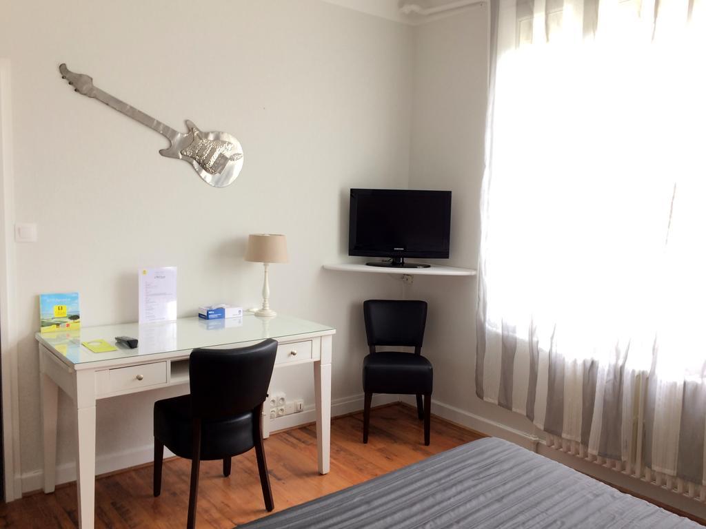 Logis Hotel L'Occitan 2 Etoiles Gaillac Eksteriør bilde
